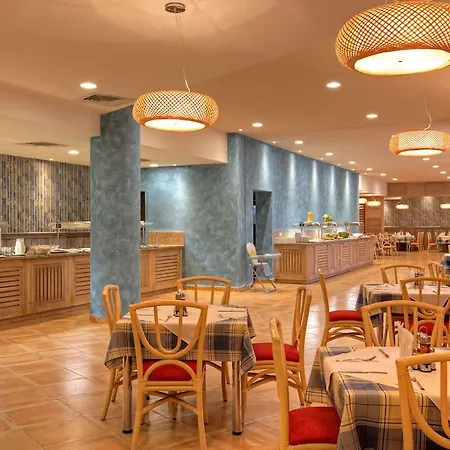 Four Points By Sheraton Sunny Szálloda 4*