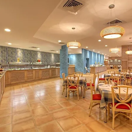 Szálloda Four Points By Sheraton Sunny Napospart