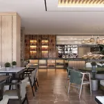 Four Points By Sheraton Sunny 4*