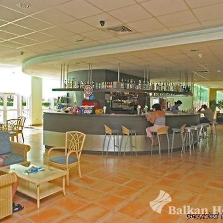 Four Points By Sheraton Sunny 4*