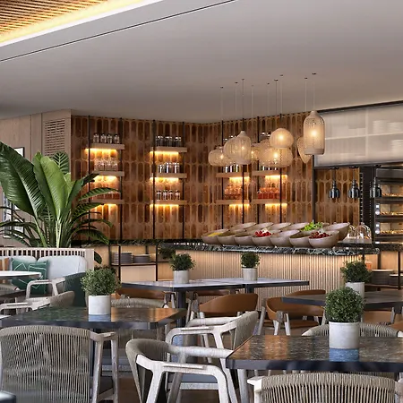 Hotel Four Points By Sheraton Sunny 4*