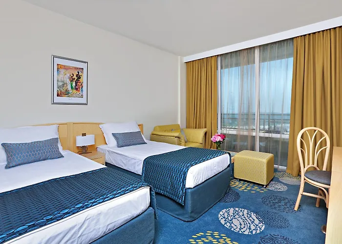 Four Points By Sheraton Sunny Σάνι Μπιτς