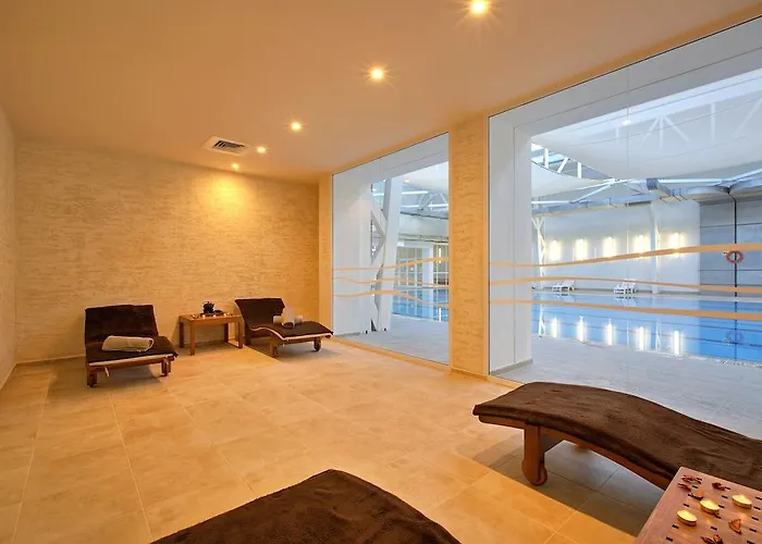 Ξενοδοχείο Four Points By Sheraton Sunny