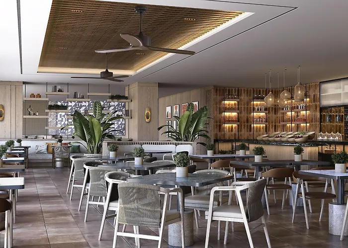 Hotel Four Points By Sheraton Sunny 4*