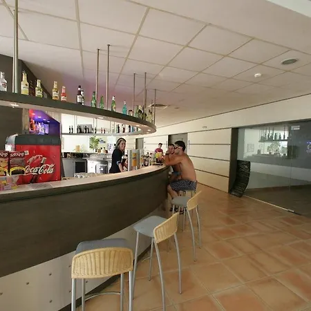 Globus Hotel