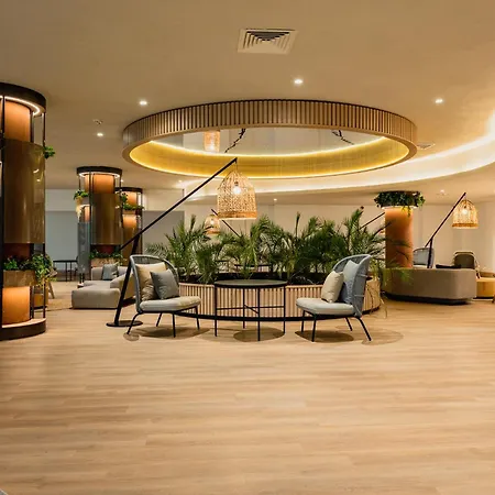 Four Points By Sheraton Sunny 4* Napospart