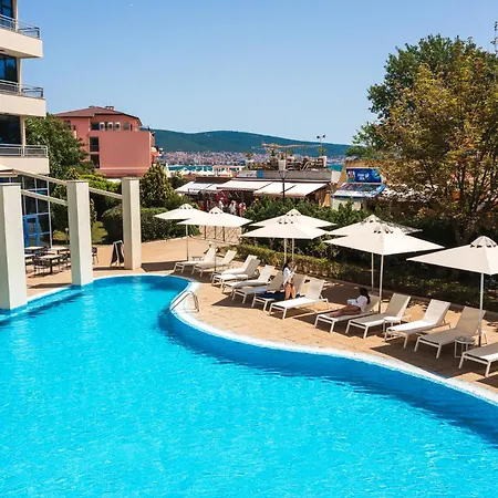 Szálloda Four Points By Sheraton Sunny