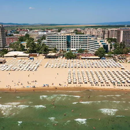 Four Points By Sheraton Sunny Готель