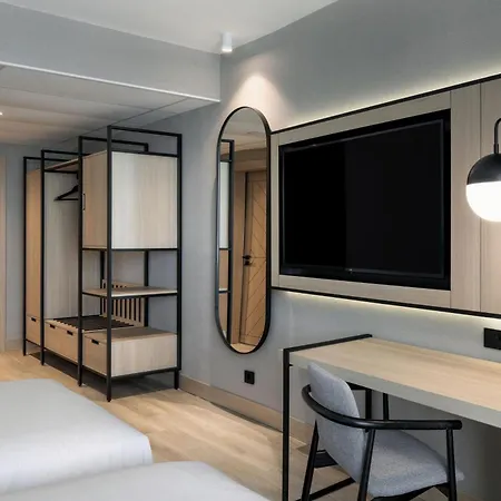 Four Points By Sheraton Sunny 호텔