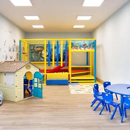 Globus Hotel