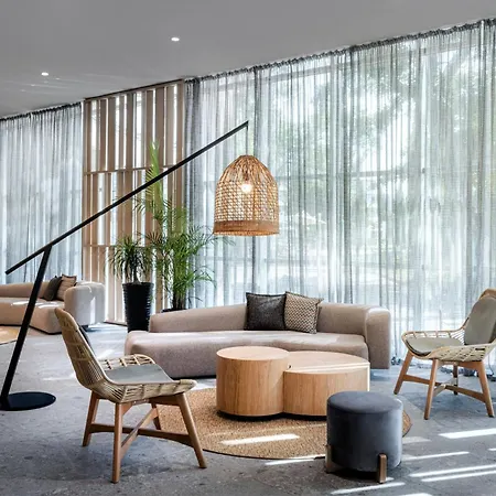 Готель Four Points By Sheraton Sunny
