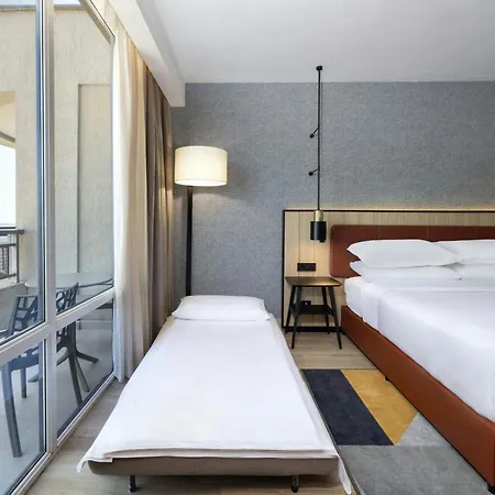 Otel Four Points By Sheraton Sunny 4*