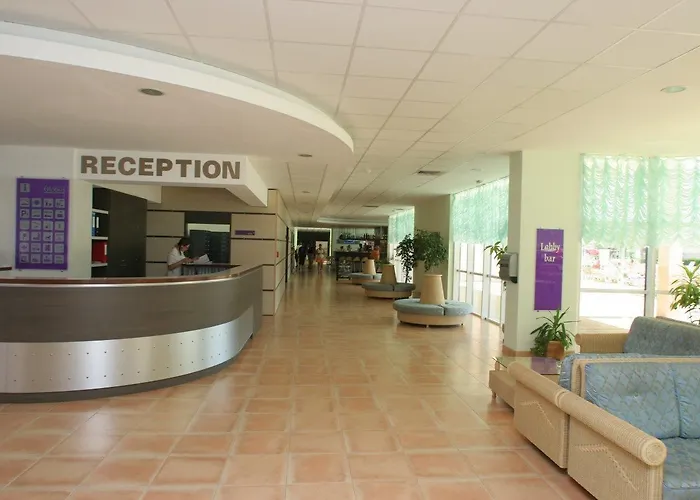 Ξενοδοχείο Four Points By Sheraton Sunny